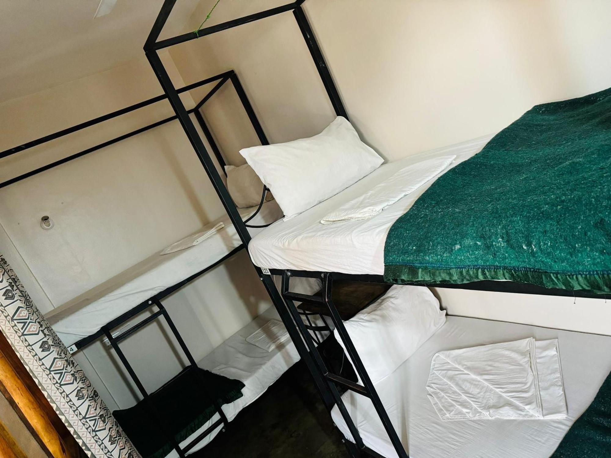 Arusha Backpackers Hotel Εξωτερικό φωτογραφία